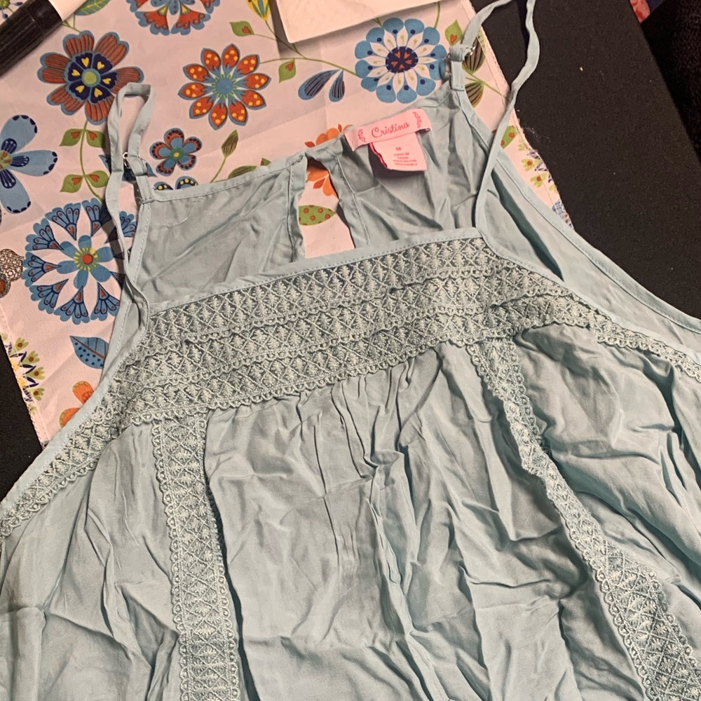 Strings shirt - Picture 3 of 3